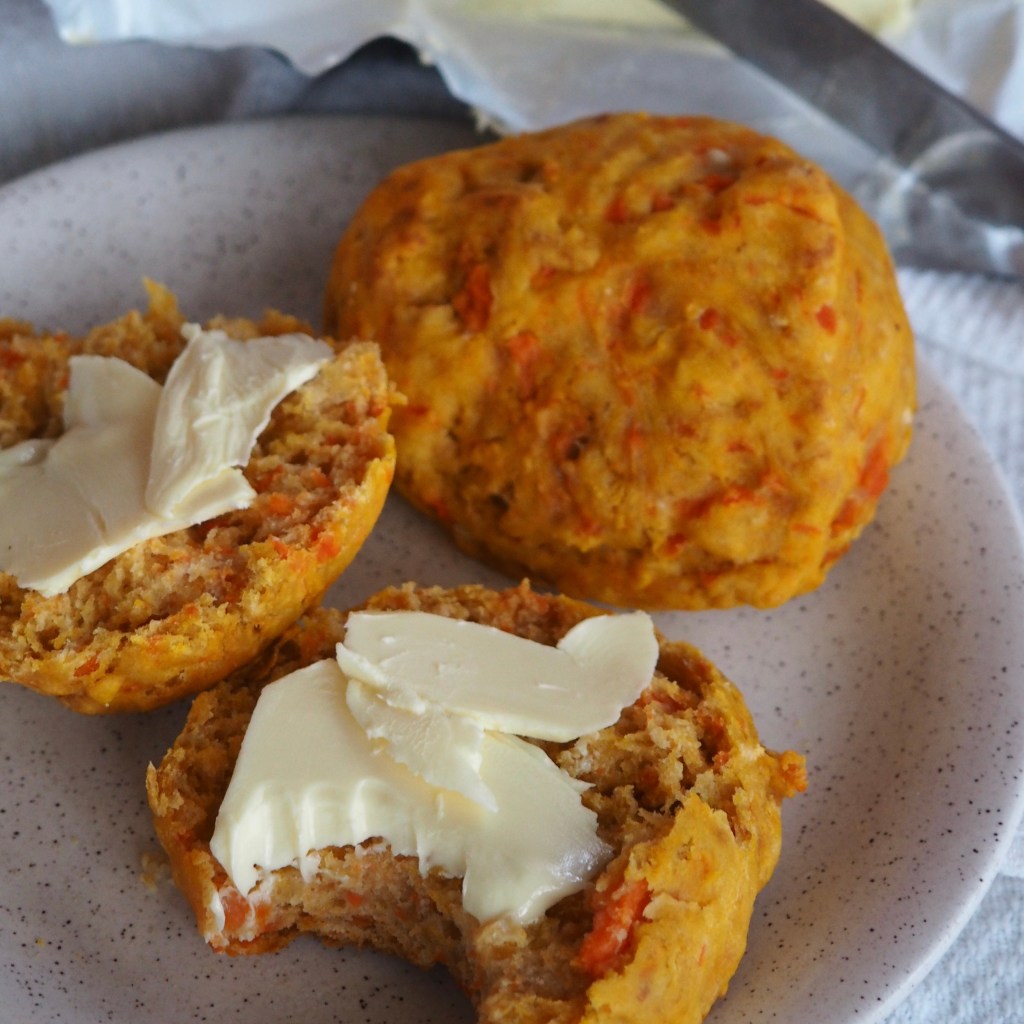 No-Yeast Carrot Buns